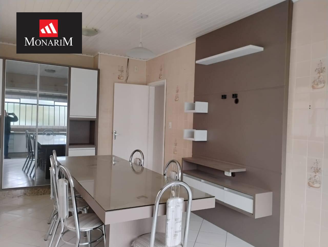Casa 4 quartos no bairro Copacabana