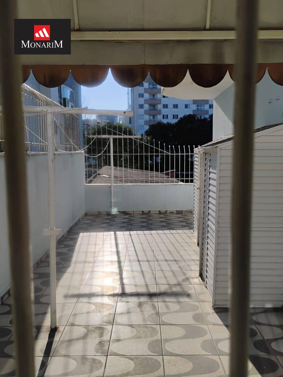 Casa 4 quartos no bairro Universitário