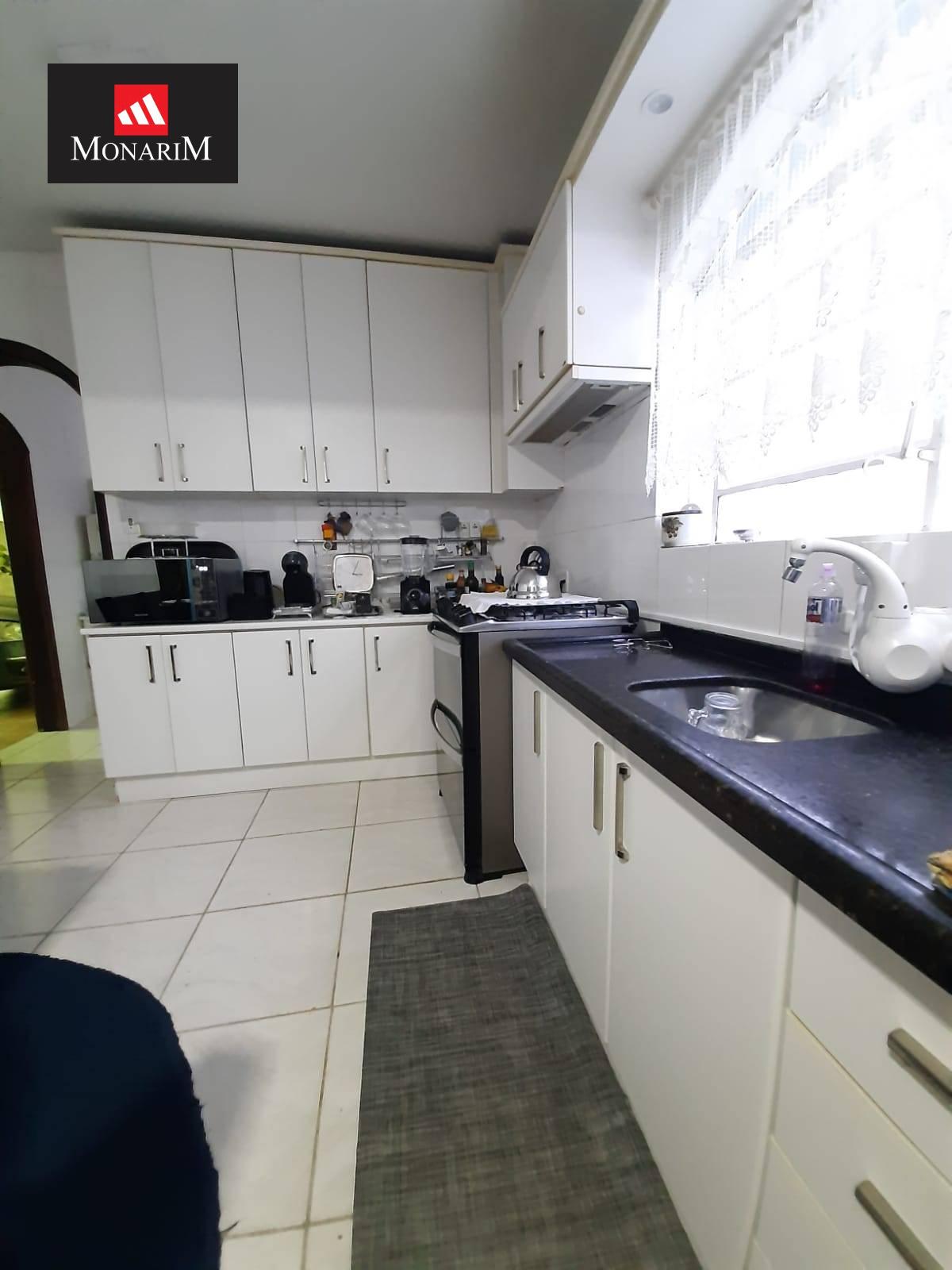 Casa 4 quartos no bairro Frei Rogério