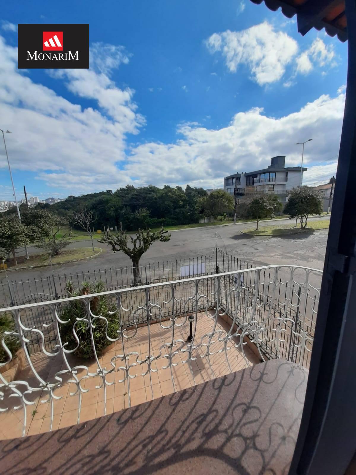 Casa 4 quartos no bairro Frei Rogério