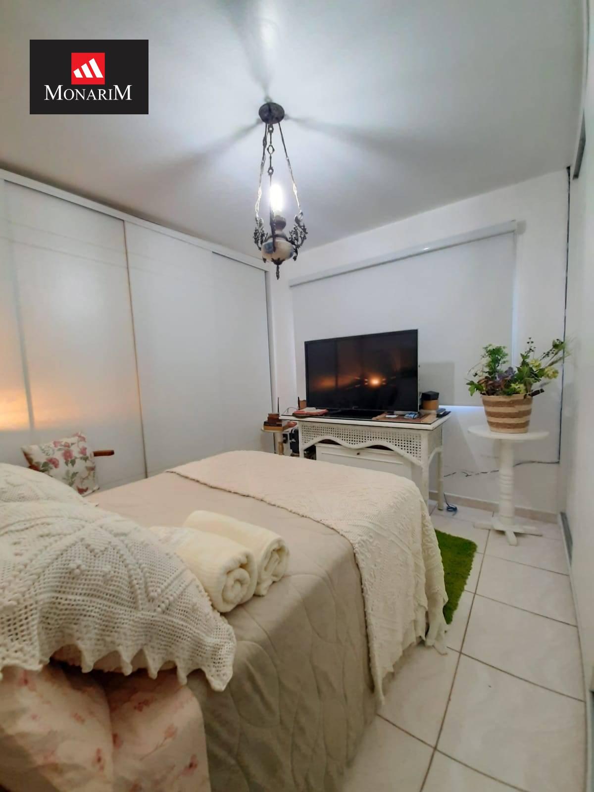 Casa 4 quartos no bairro Frei Rogério