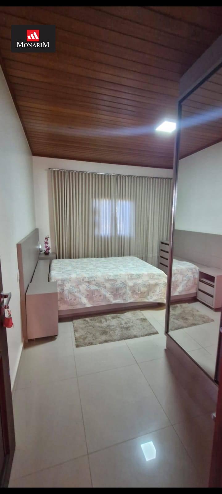 Sítio 5 quartos no bairro Centro