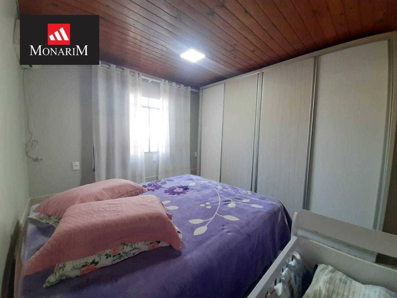 Casa 3 quartos no bairro Guarujá