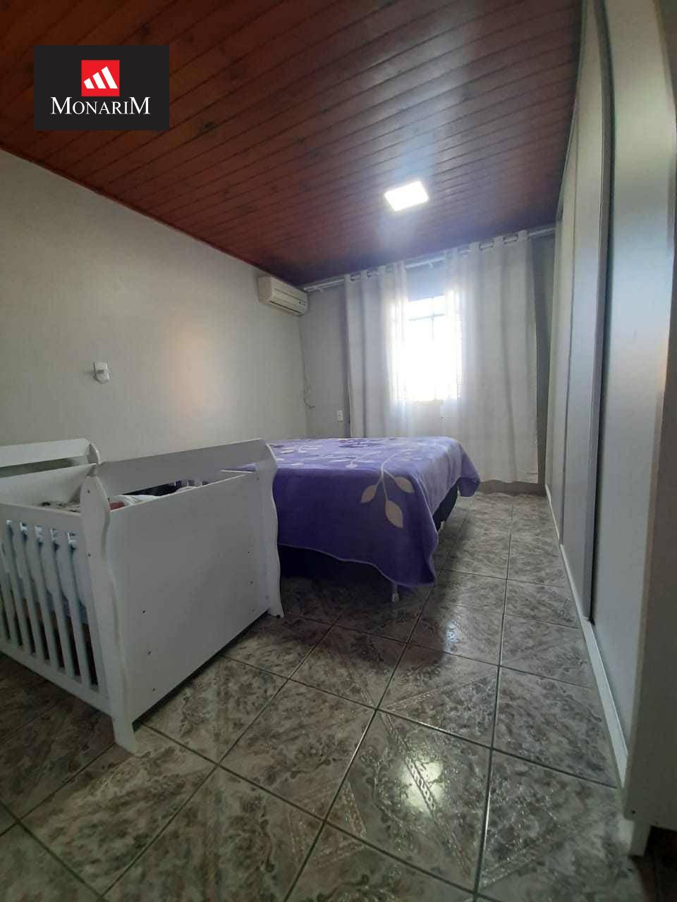 Casa 3 quartos no bairro Guarujá