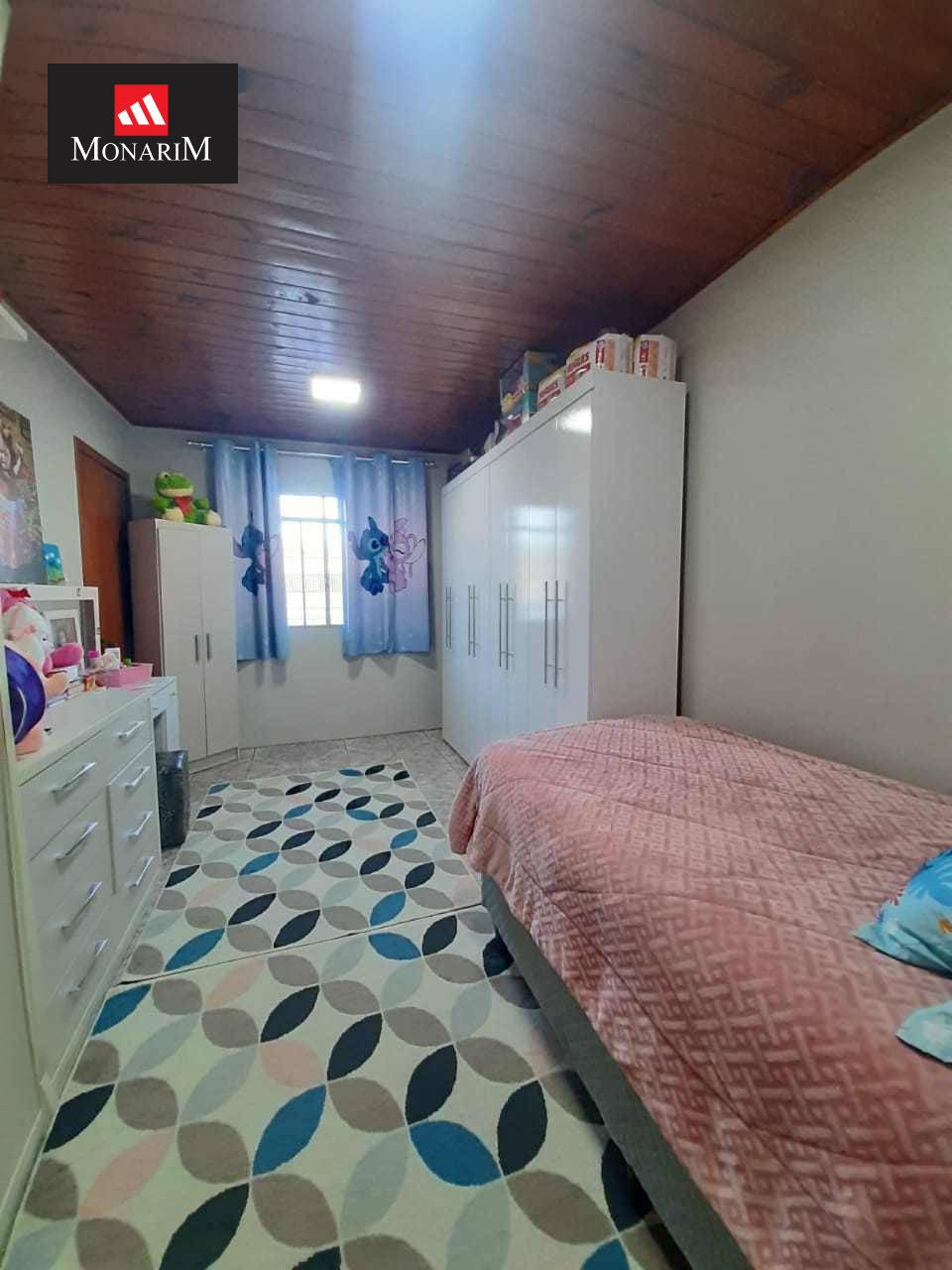 Casa 3 quartos no bairro Guarujá