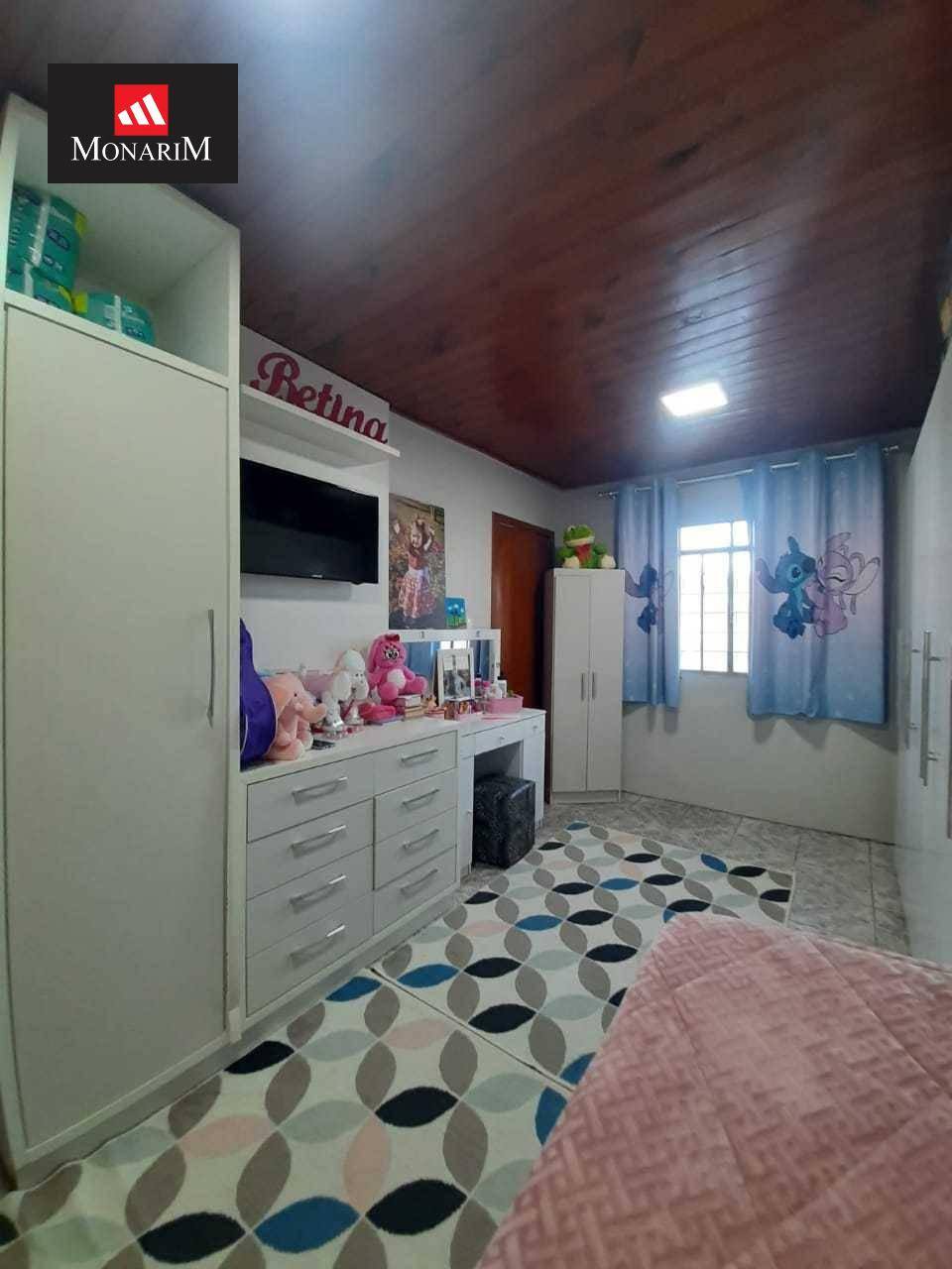 Casa 3 quartos no bairro Guarujá