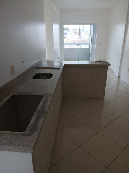 Apartamento no bairro Guarujá
