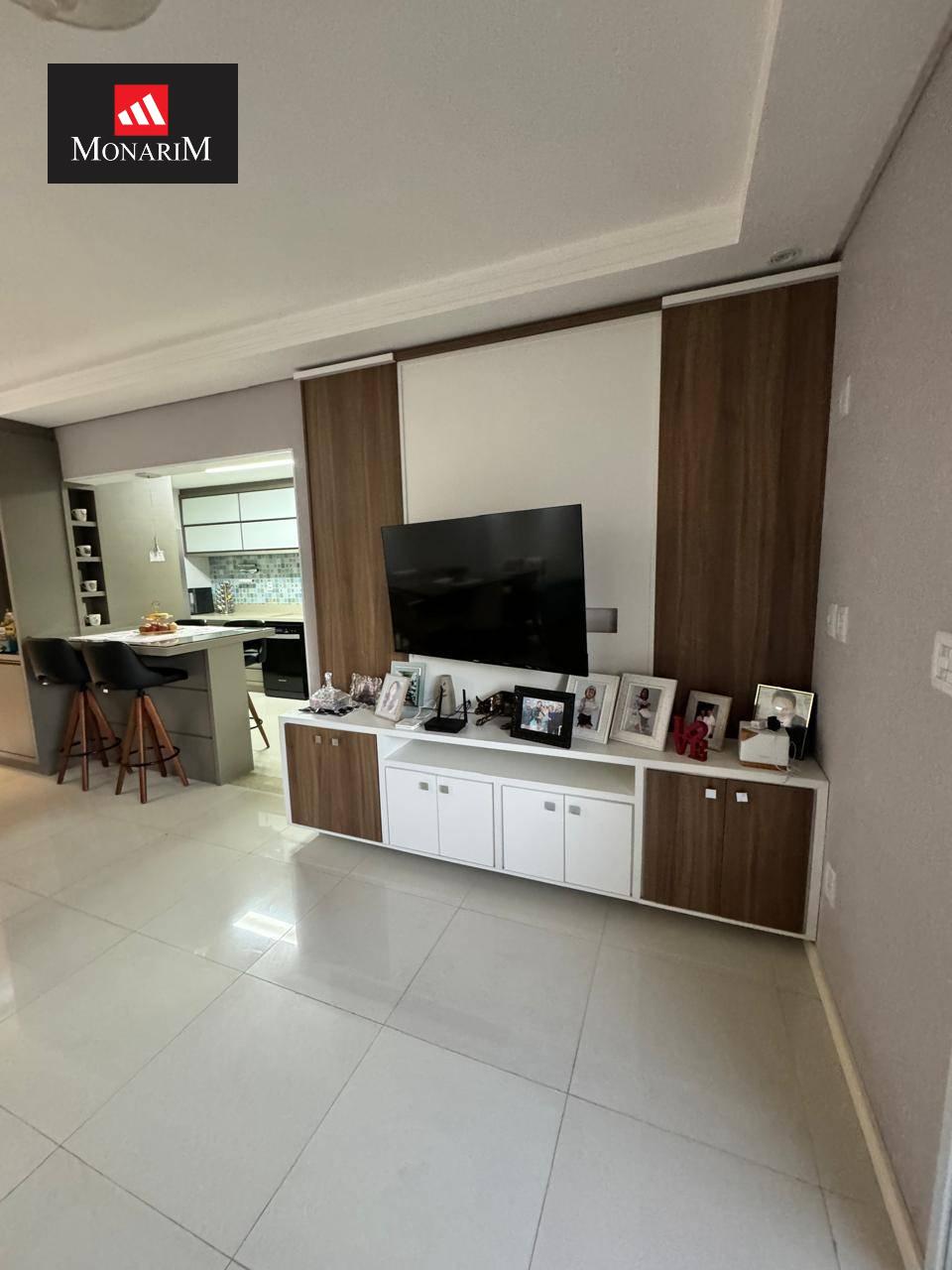 Apartamento 3 quartos no bairro Coral