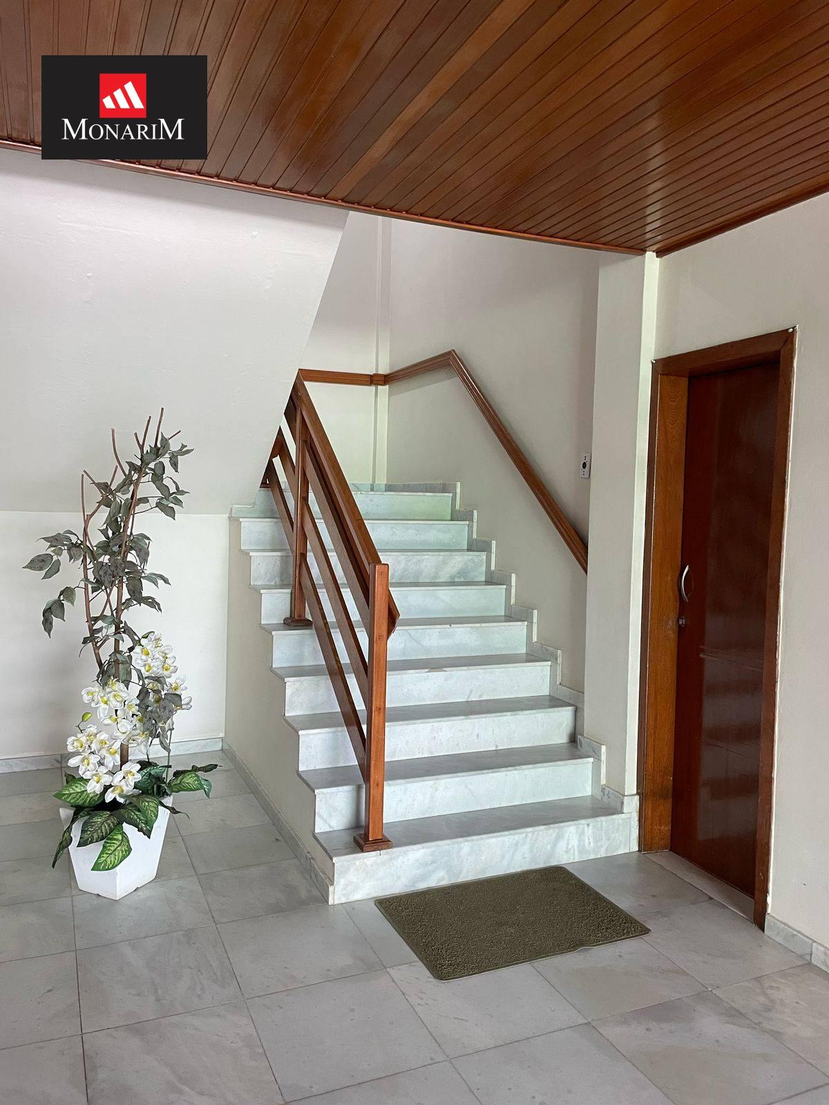 Apartamento 3 quartos no bairro Coral