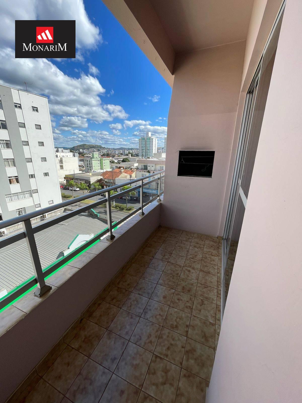 Apartamento 3 quartos no bairro Coral