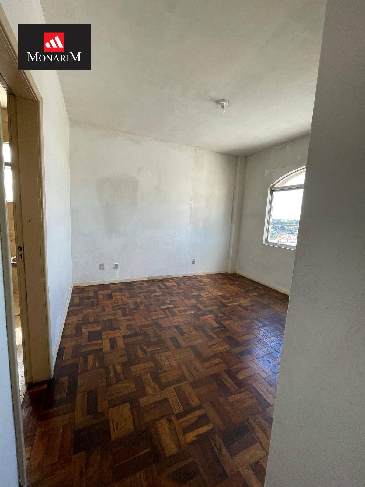 Apartamento 3 quartos no bairro Coral