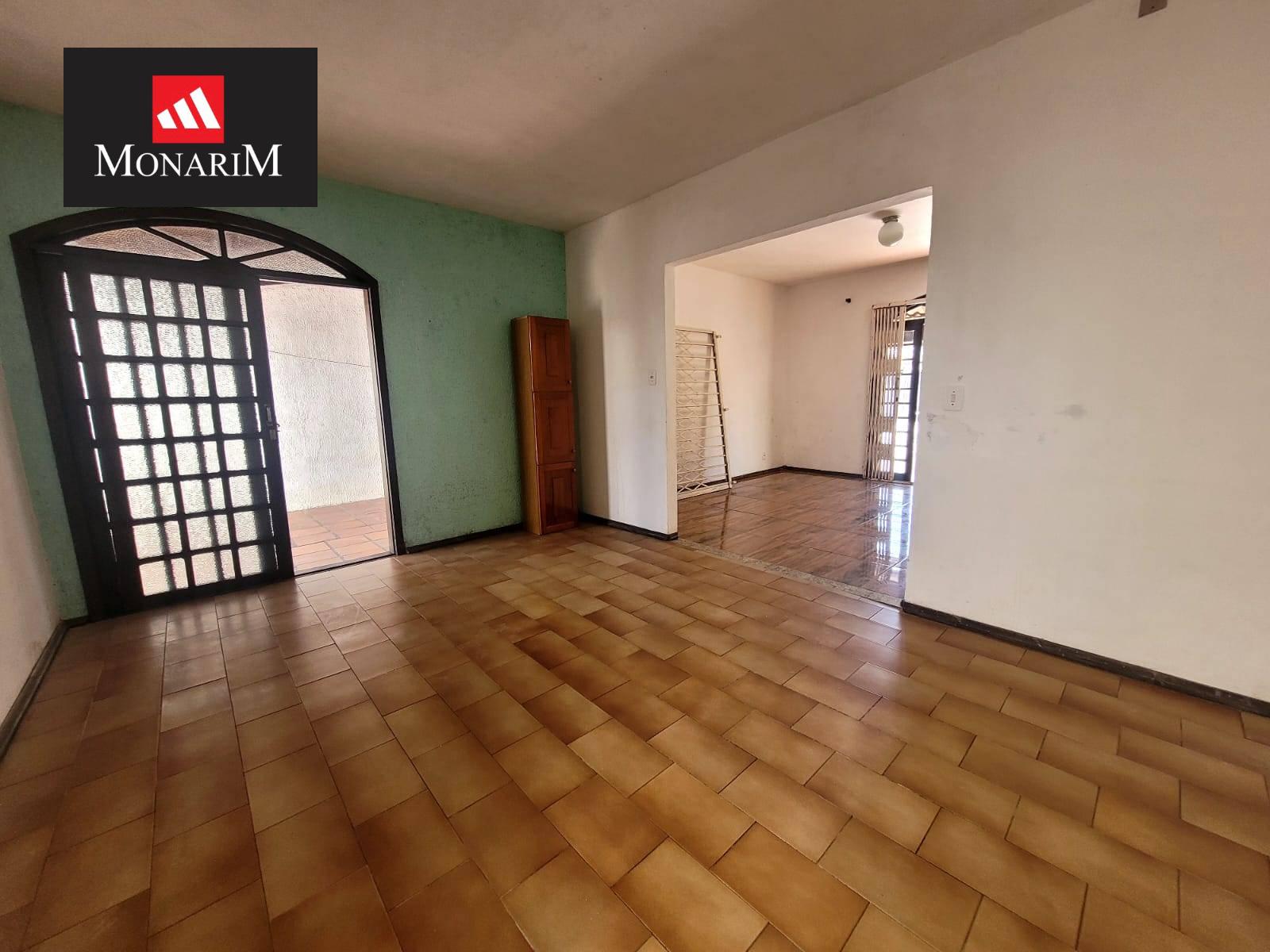 Casa 2 quartos no bairro Universitário