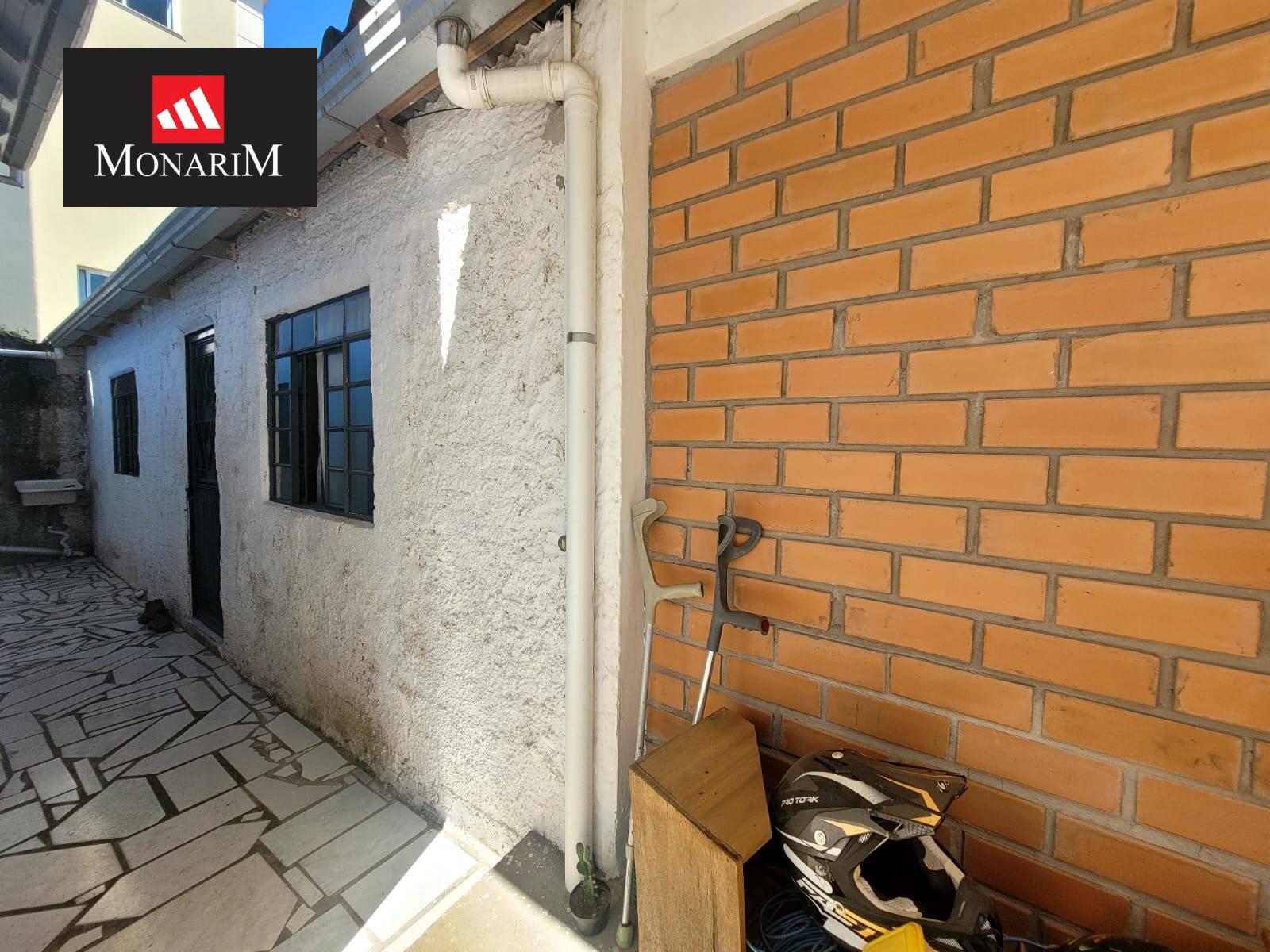 Casa 2 quartos no bairro Universitário