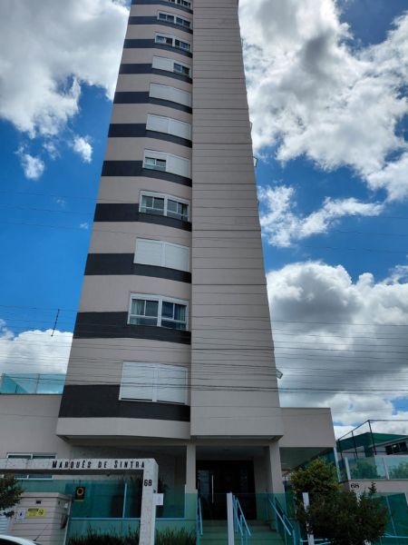 Apartamento no bairro Centro