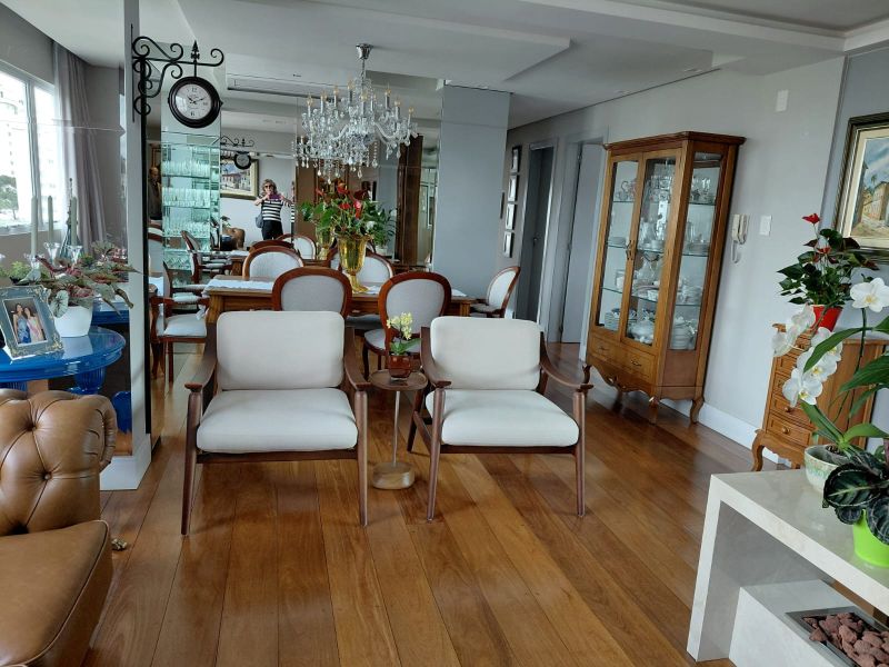 Apartamento no bairro Centro