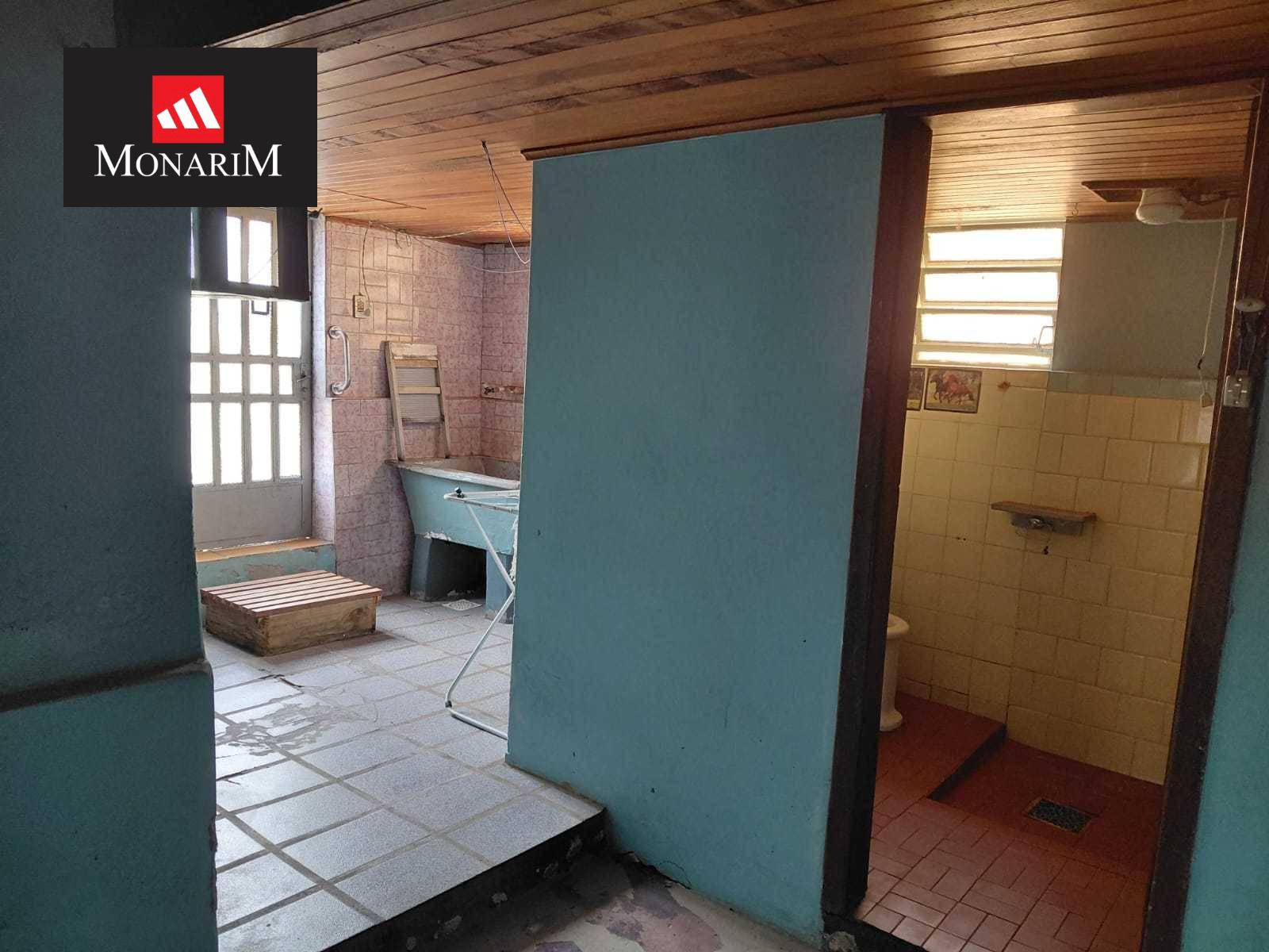 Casa 4 quartos no bairro Coral