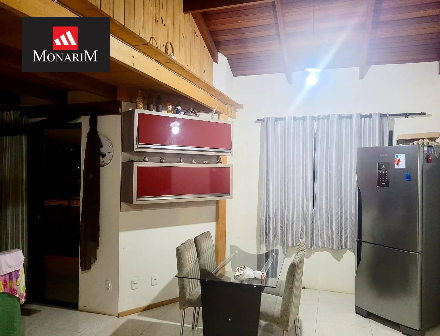 Casa 5 quartos no bairro Santa Helena