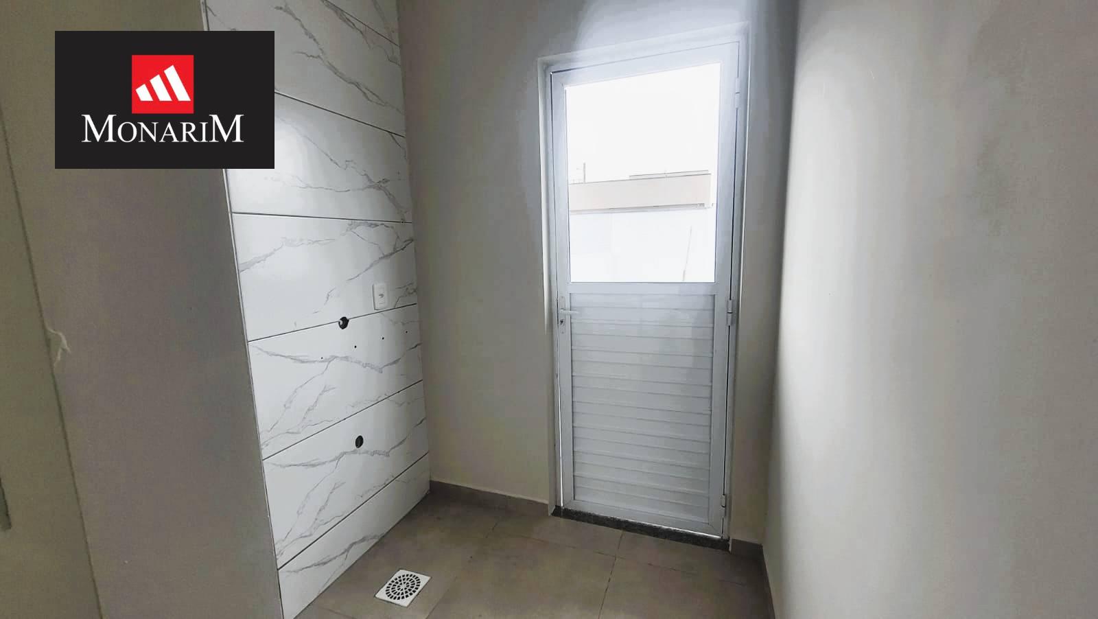 Casa 2 quartos no bairro Chapada