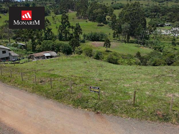 Terreno urbano no bairro Caroba