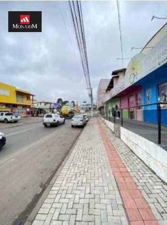 Barracao no bairro São Miguel