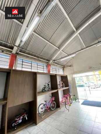 Barracao no bairro São Miguel