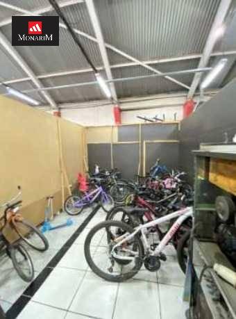 Barracao no bairro São Miguel