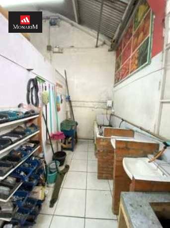 Barracao no bairro São Miguel