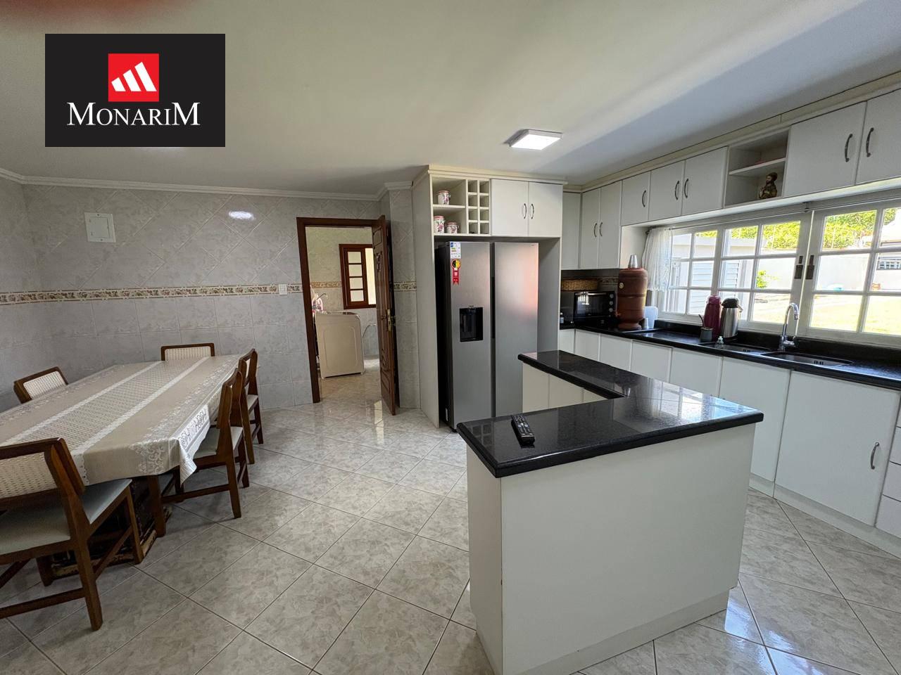 Casa 4 quartos no bairro Beatriz