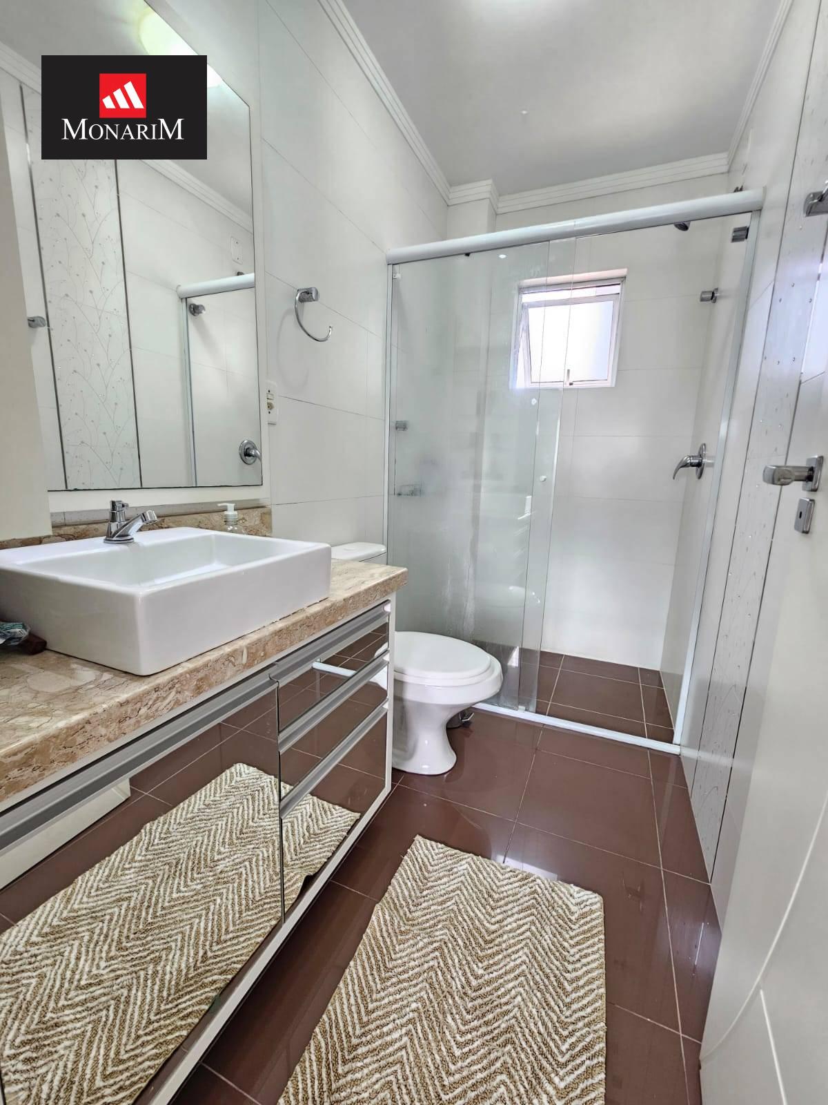 Apartamento 3 quartos no bairro Coral