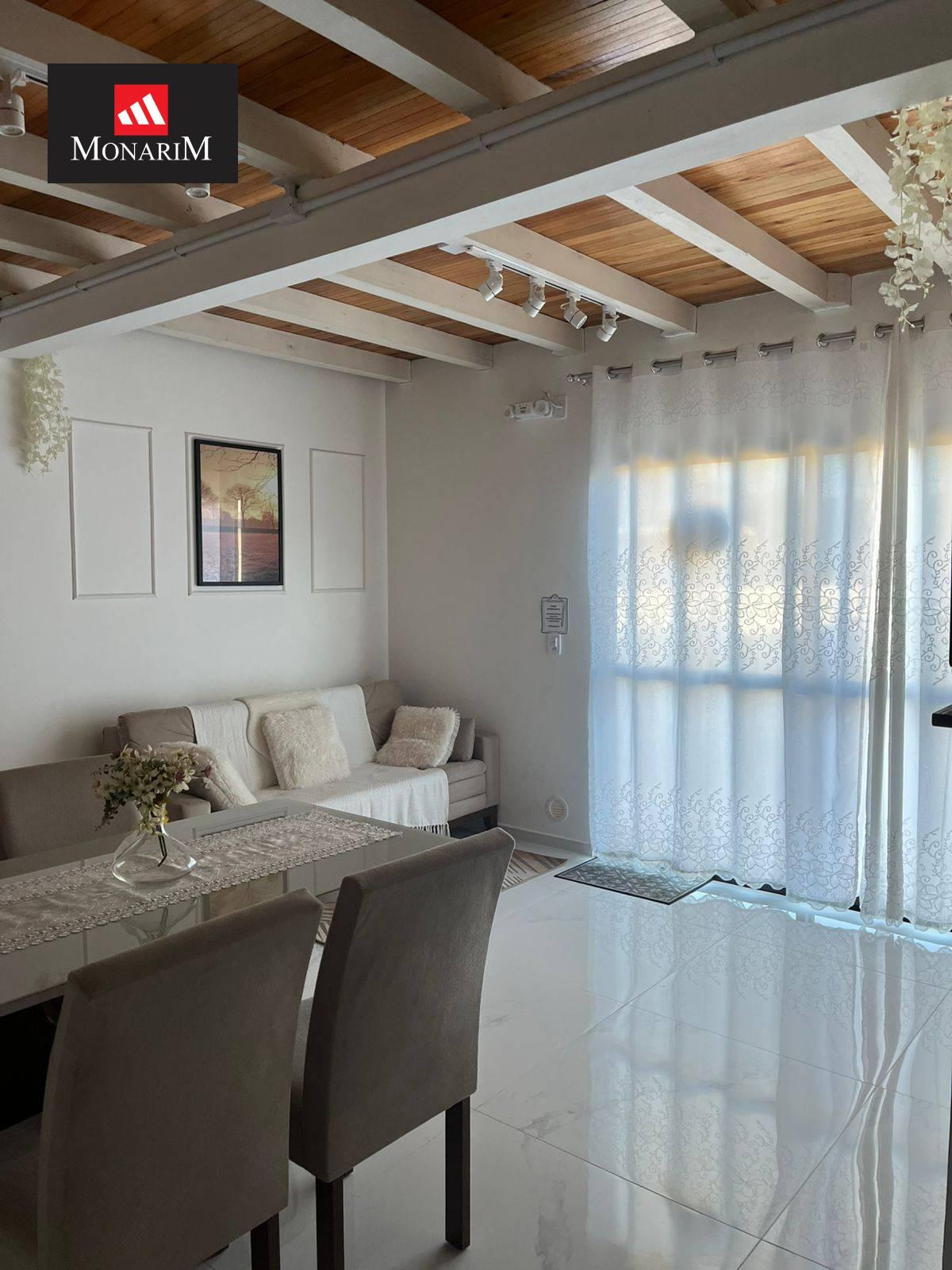 Casa 2 quartos no bairro Esquina