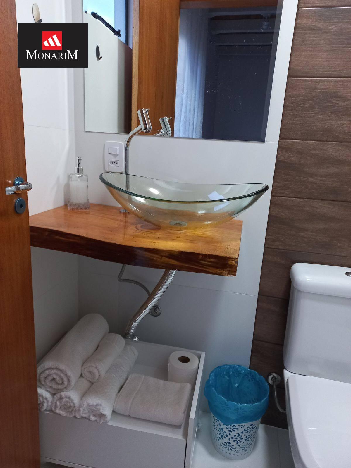 Casa 2 quartos no bairro Esquina