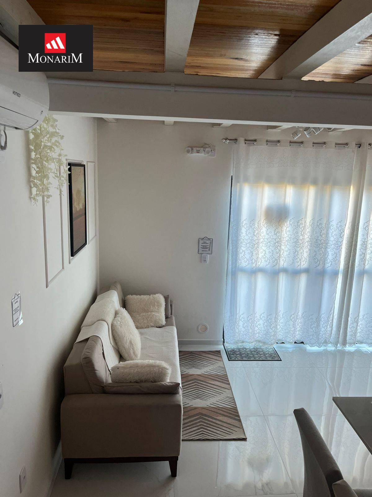 Casa 2 quartos no bairro Esquina