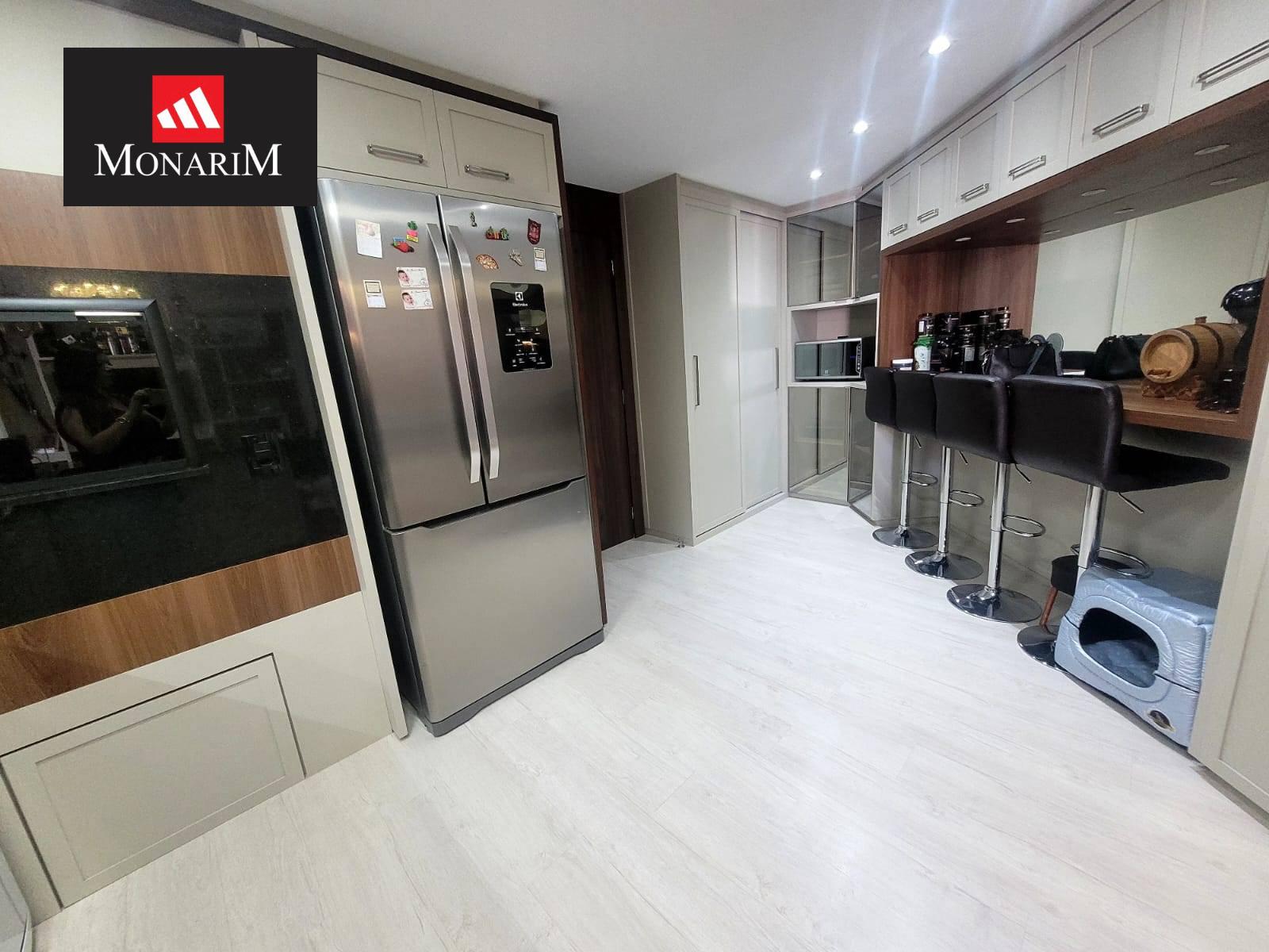 Apartamento 4 quartos no bairro Centro