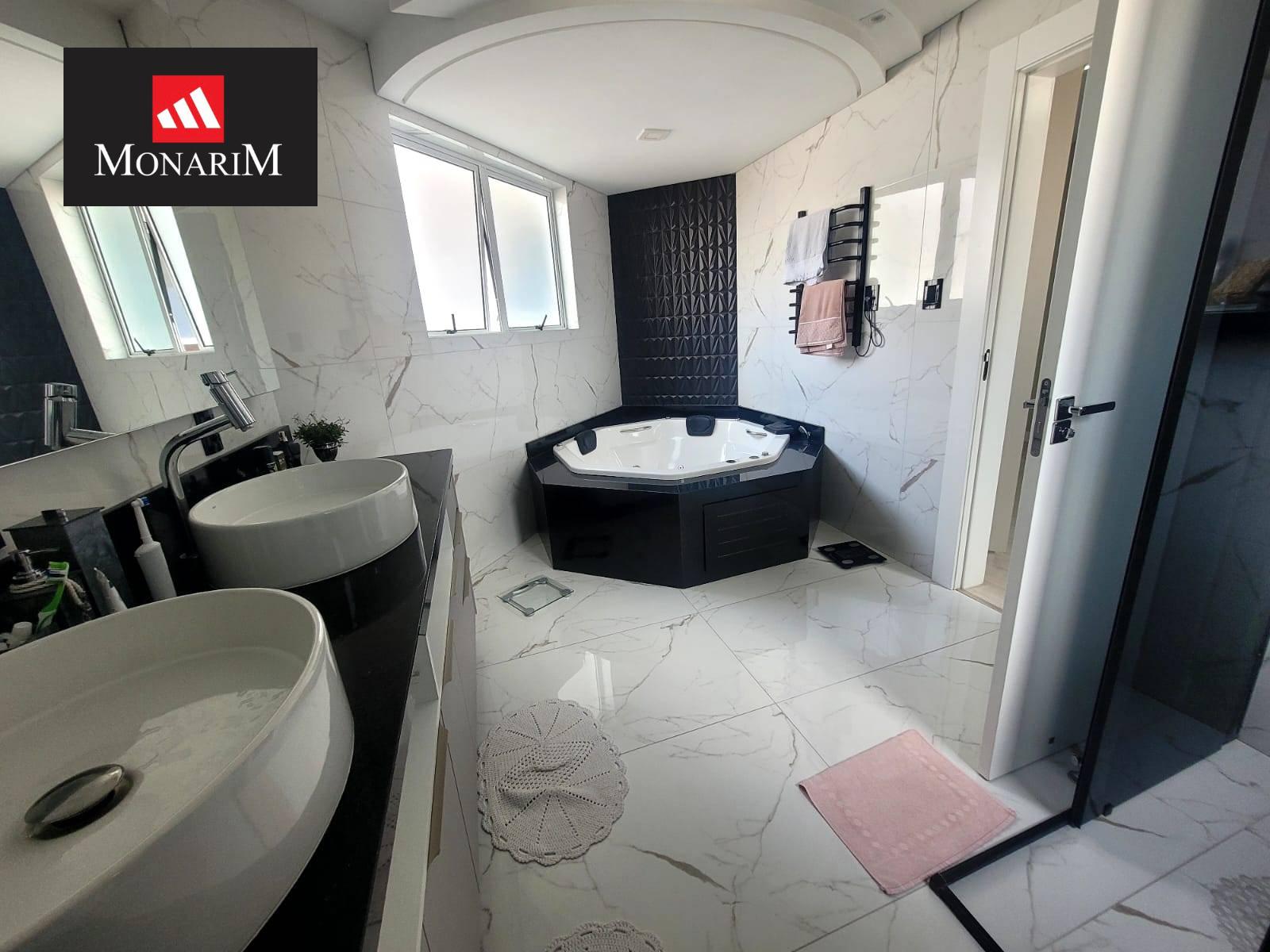 Apartamento 4 quartos no bairro Centro