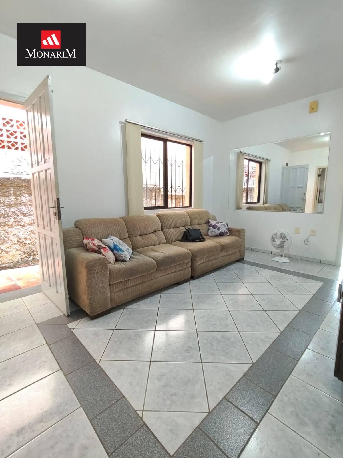 Casa 4 quartos no bairro Brusque