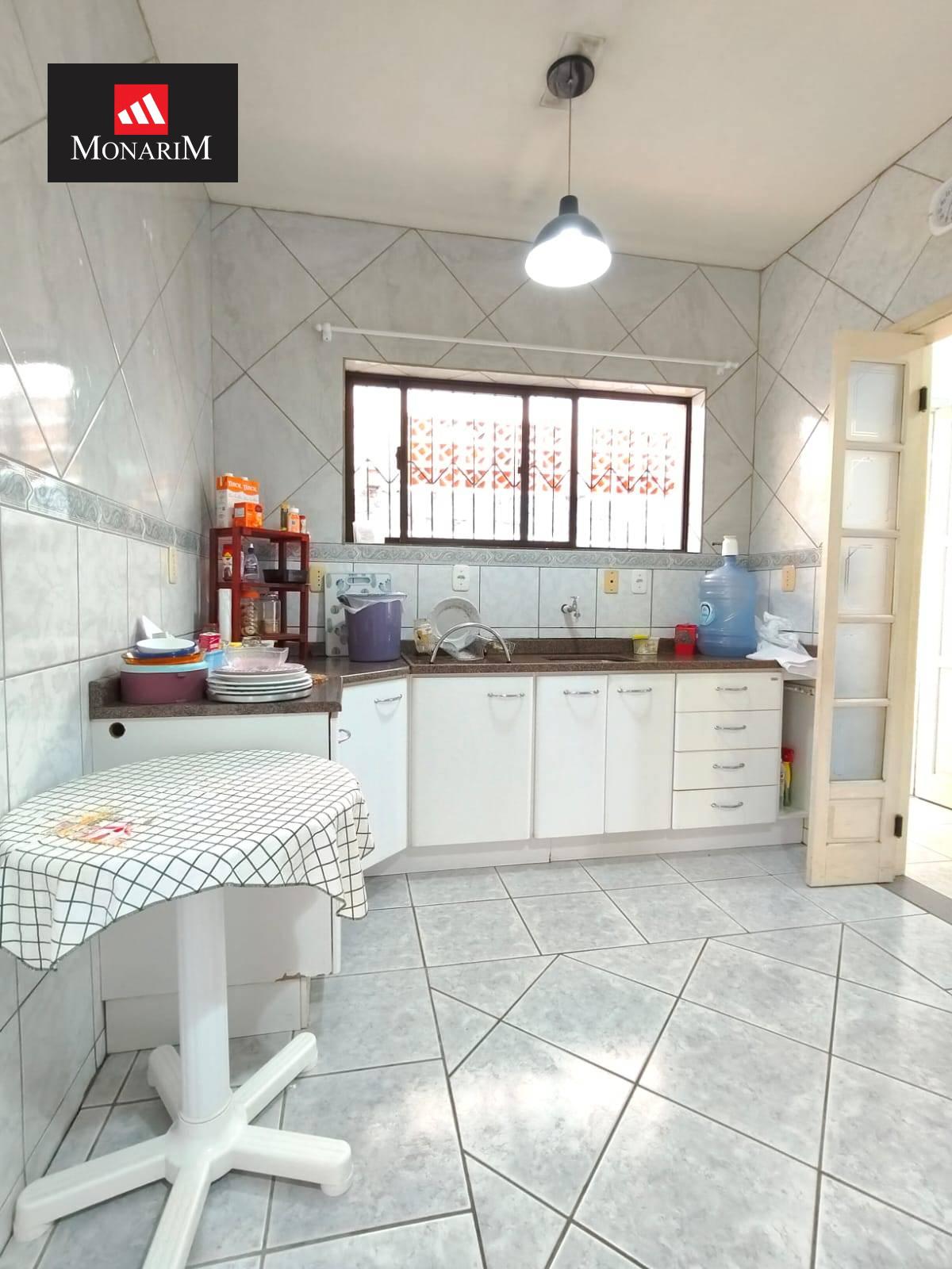 Casa 4 quartos no bairro Brusque