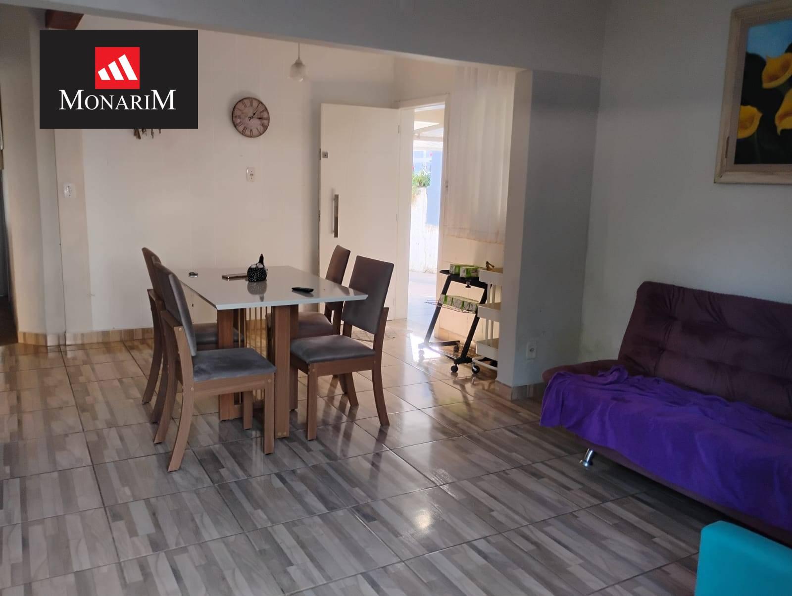 Casa 6 quartos no bairro Guadalupe