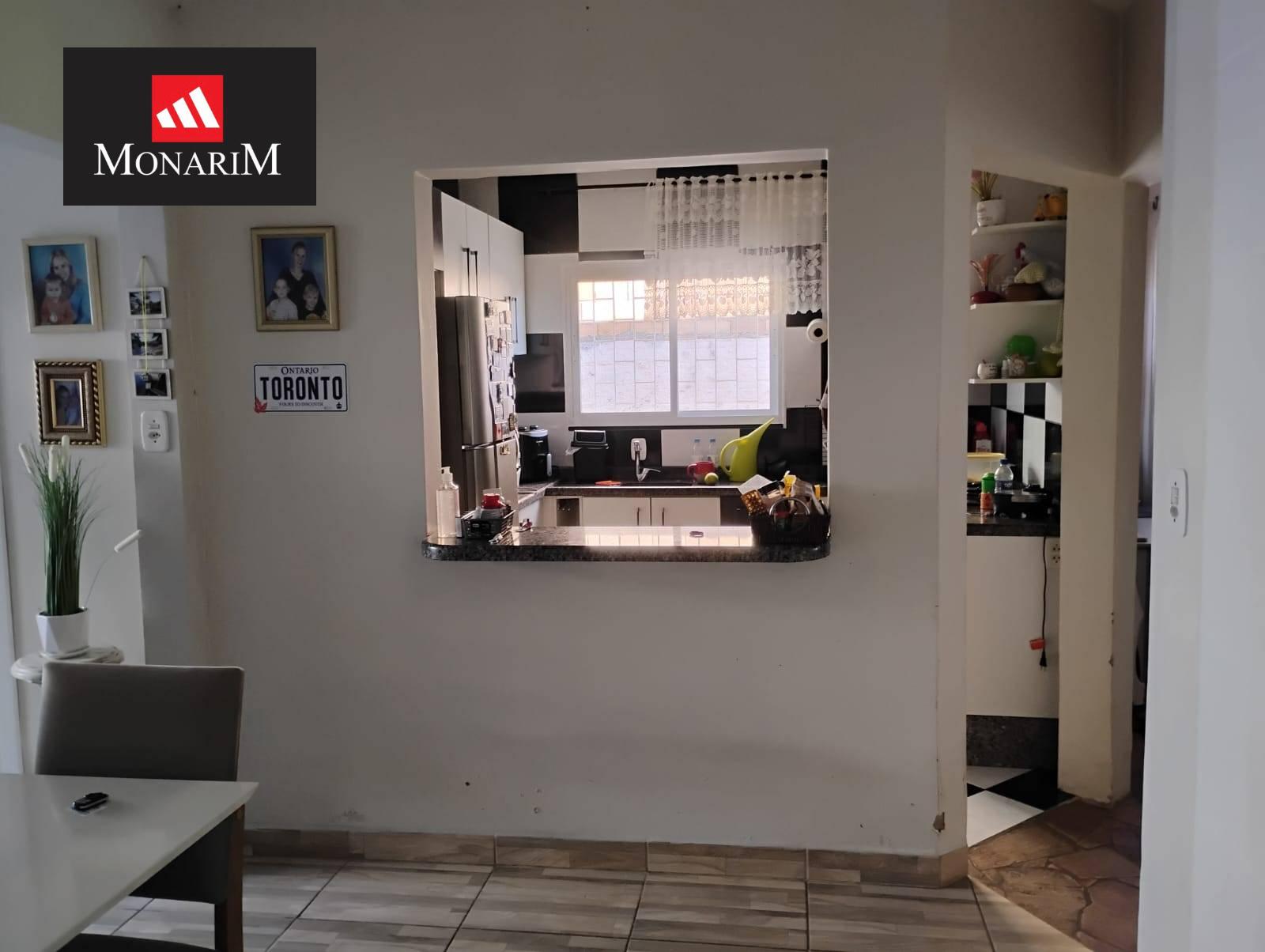 Casa 6 quartos no bairro Guadalupe