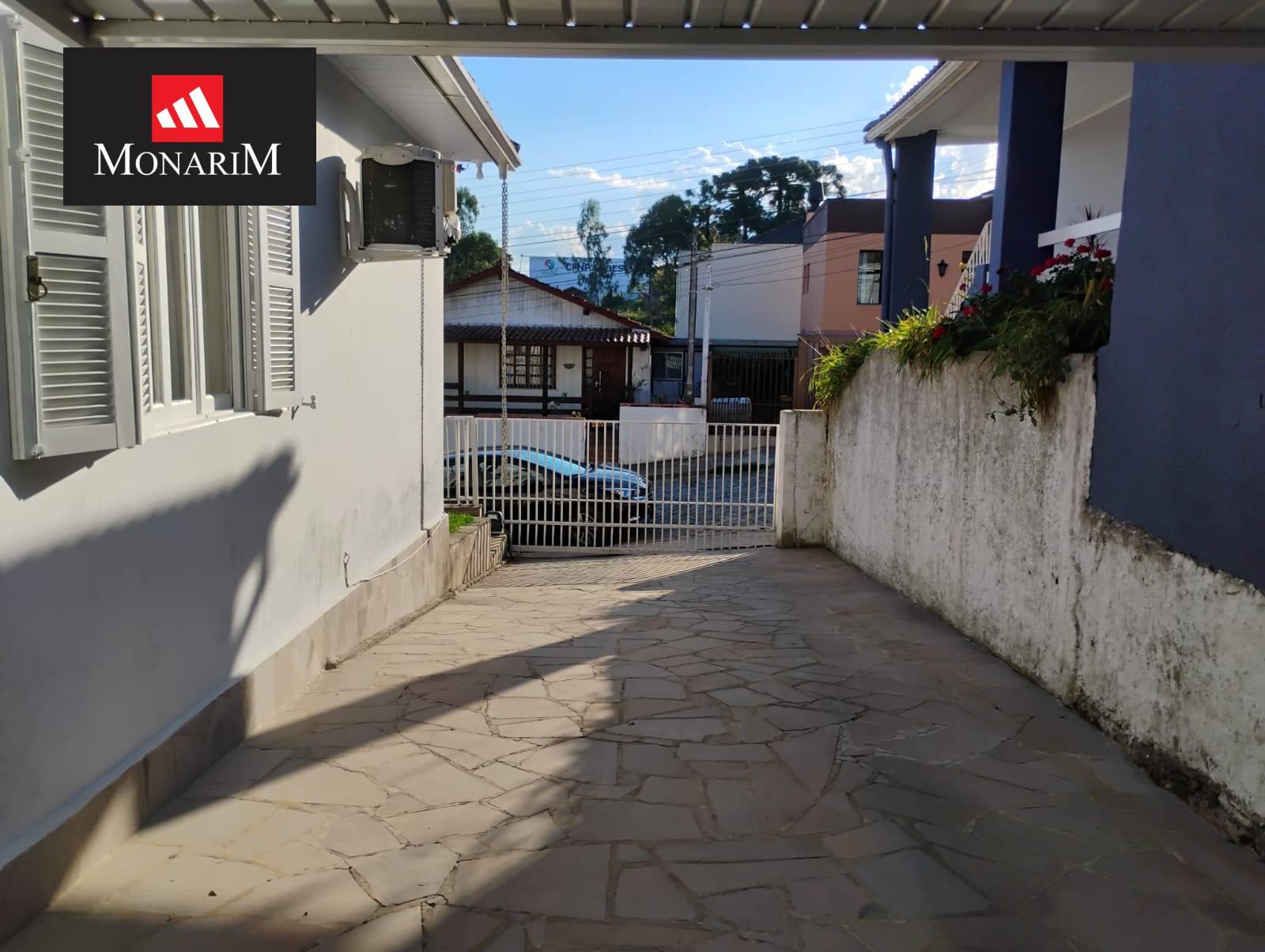 Casa 6 quartos no bairro Guadalupe