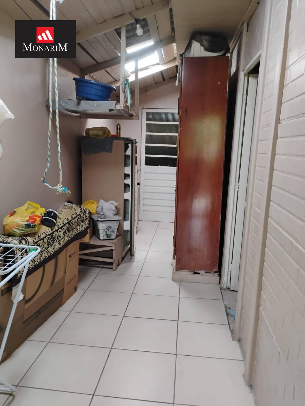 Casa 2 quartos no bairro Popular