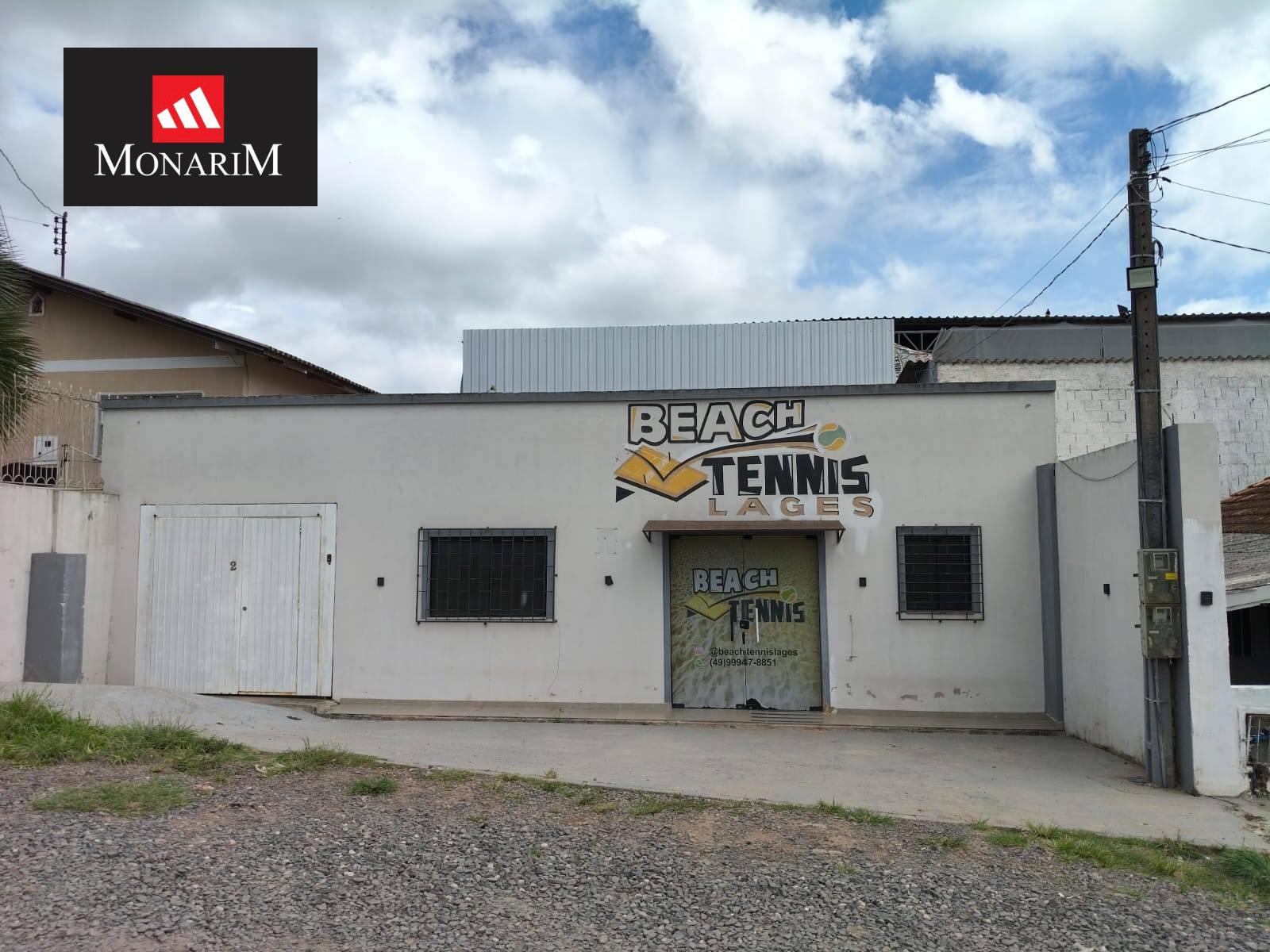 Barracao no bairro São Miguel