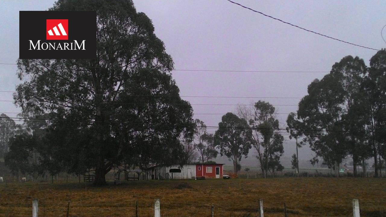 Terreno rural no bairro Cruz de Malta