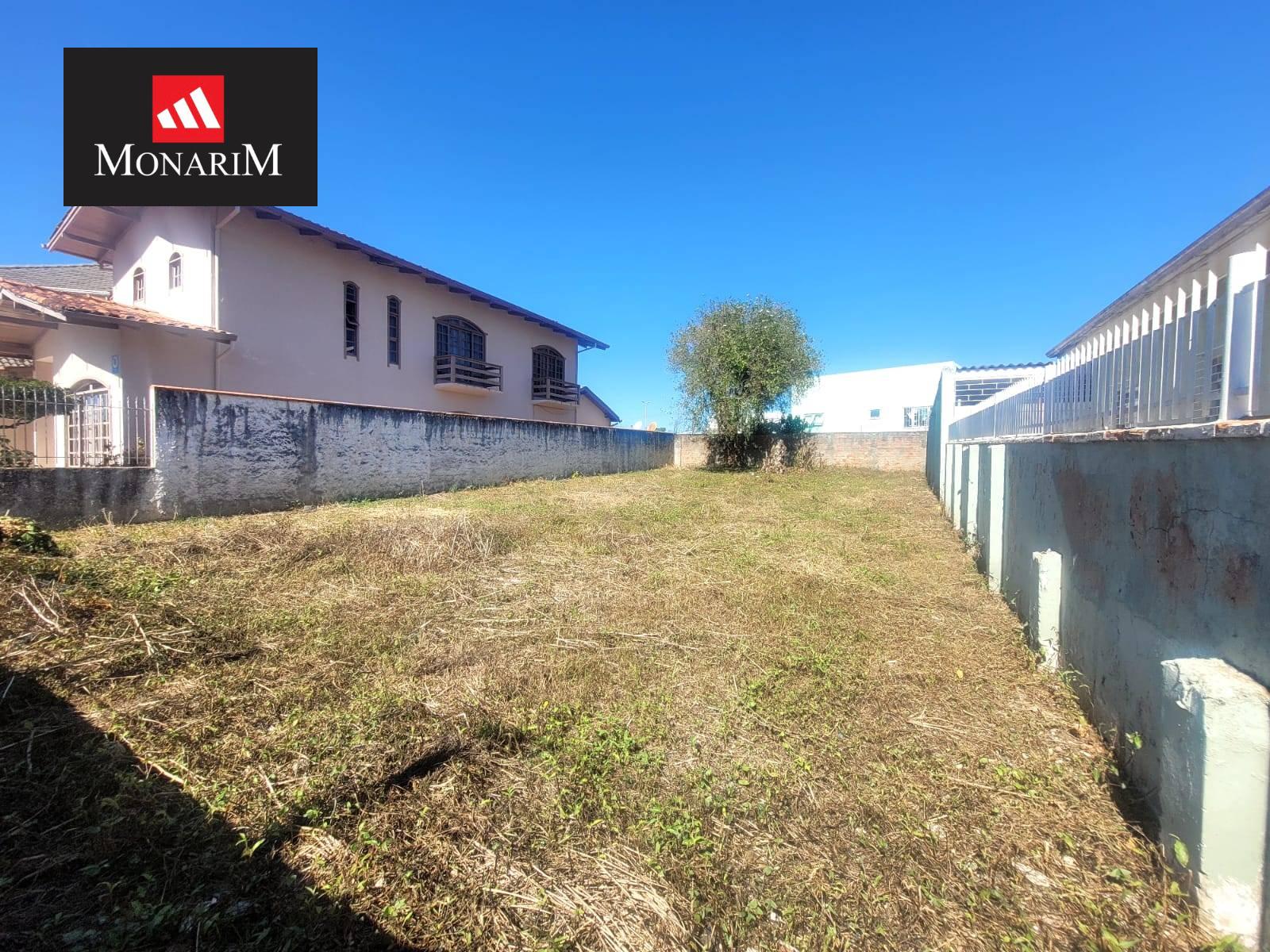 Terreno urbano no bairro Universitário