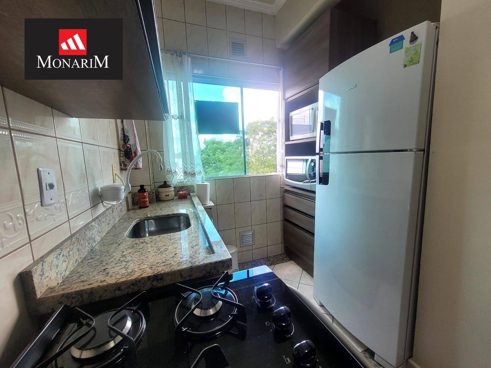 Apartamento 3 quartos no bairro Coral