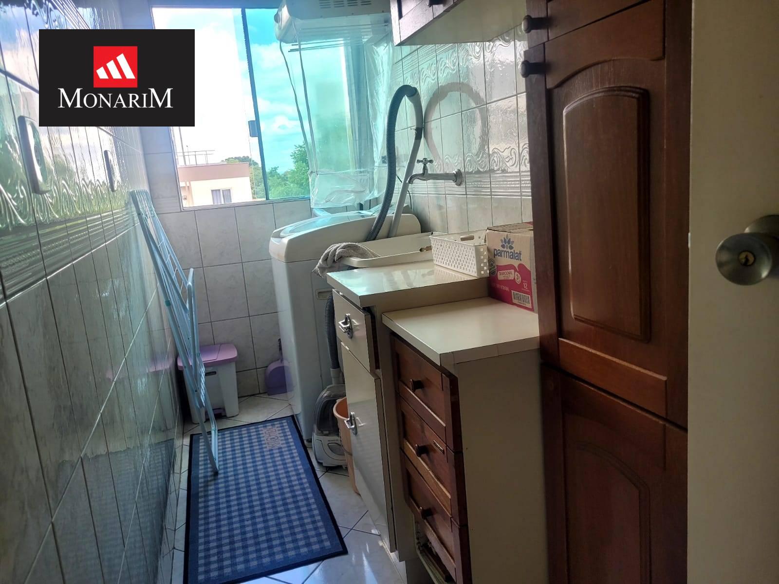 Apartamento 3 quartos no bairro Coral