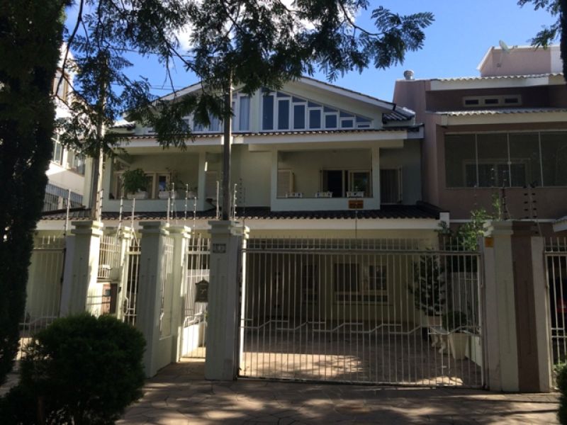 Casa 4 quarto(s)  no bairro Jardim Planalto