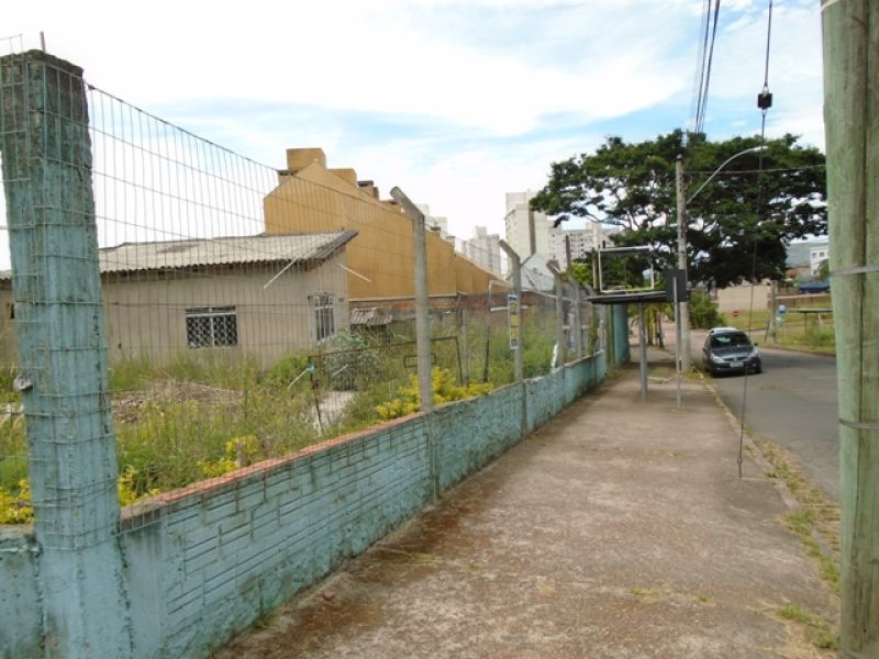 Terreno no bairro Jardim Itu Sabará
