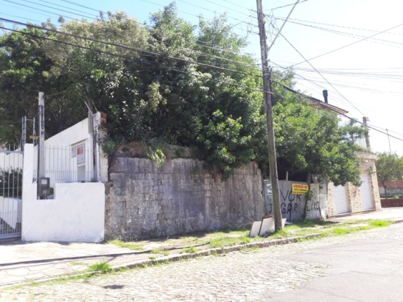 Terreno no bairro Jardim Itu Sabará