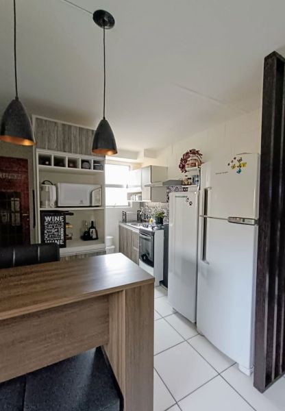 Apartamento 2 quarto(s)  no bairro Protásio Alves