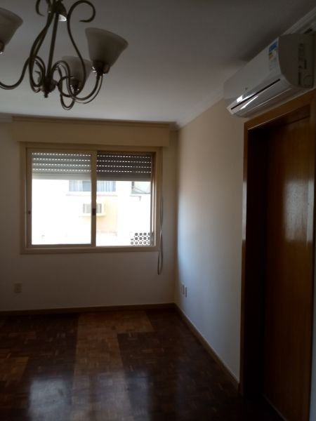 Apartamento 2 quarto(s)  no Sarandi